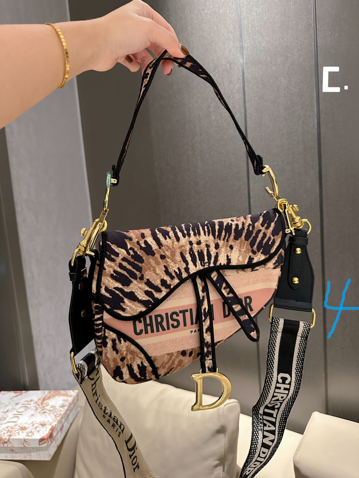 $75 code:11205 gallery