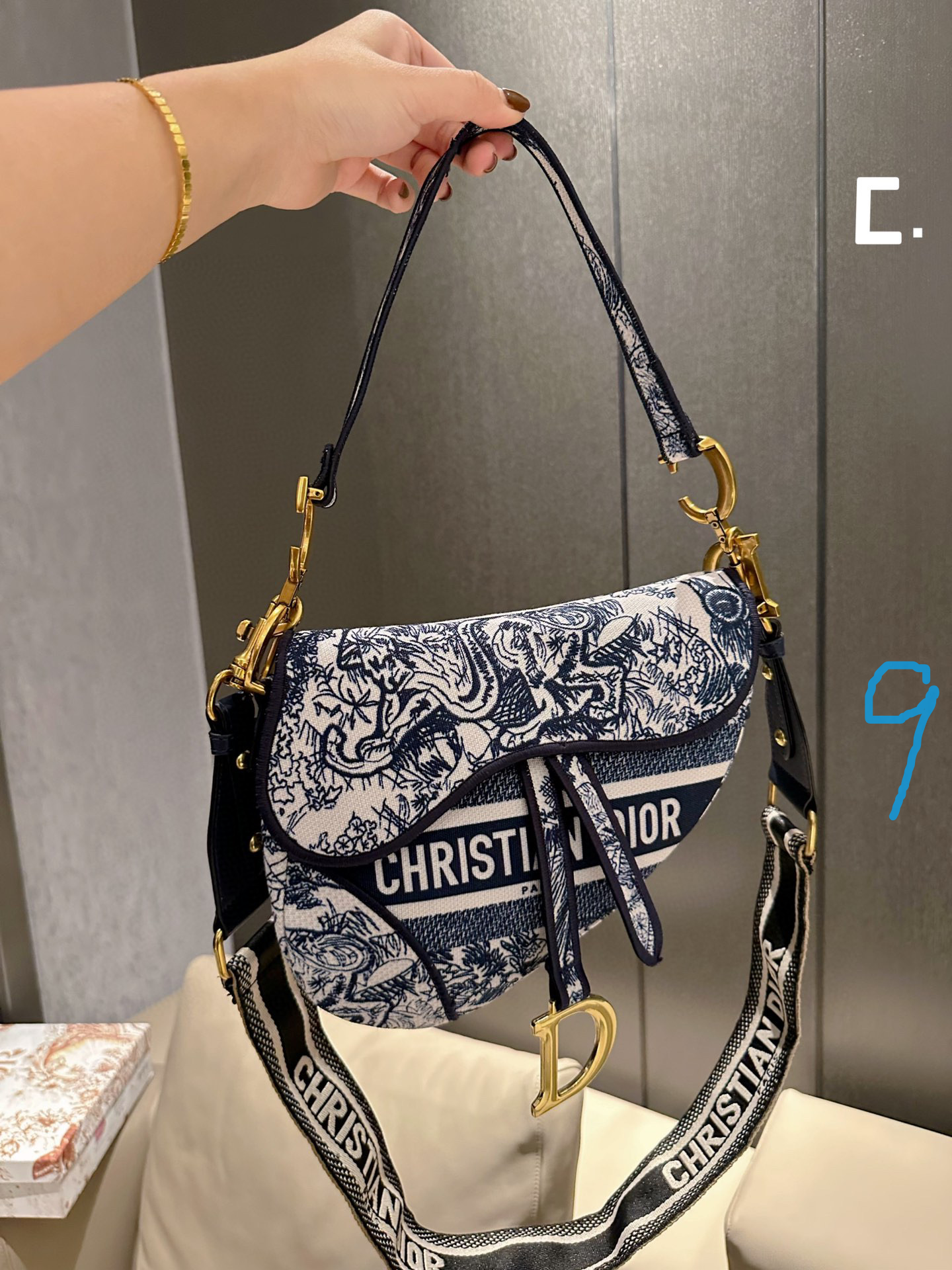 $75 code:11205 gallery