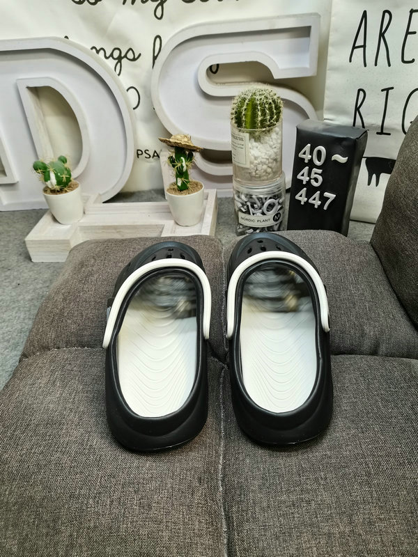 00010  $45 gallery