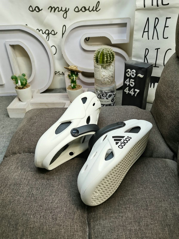 00011  $45 gallery