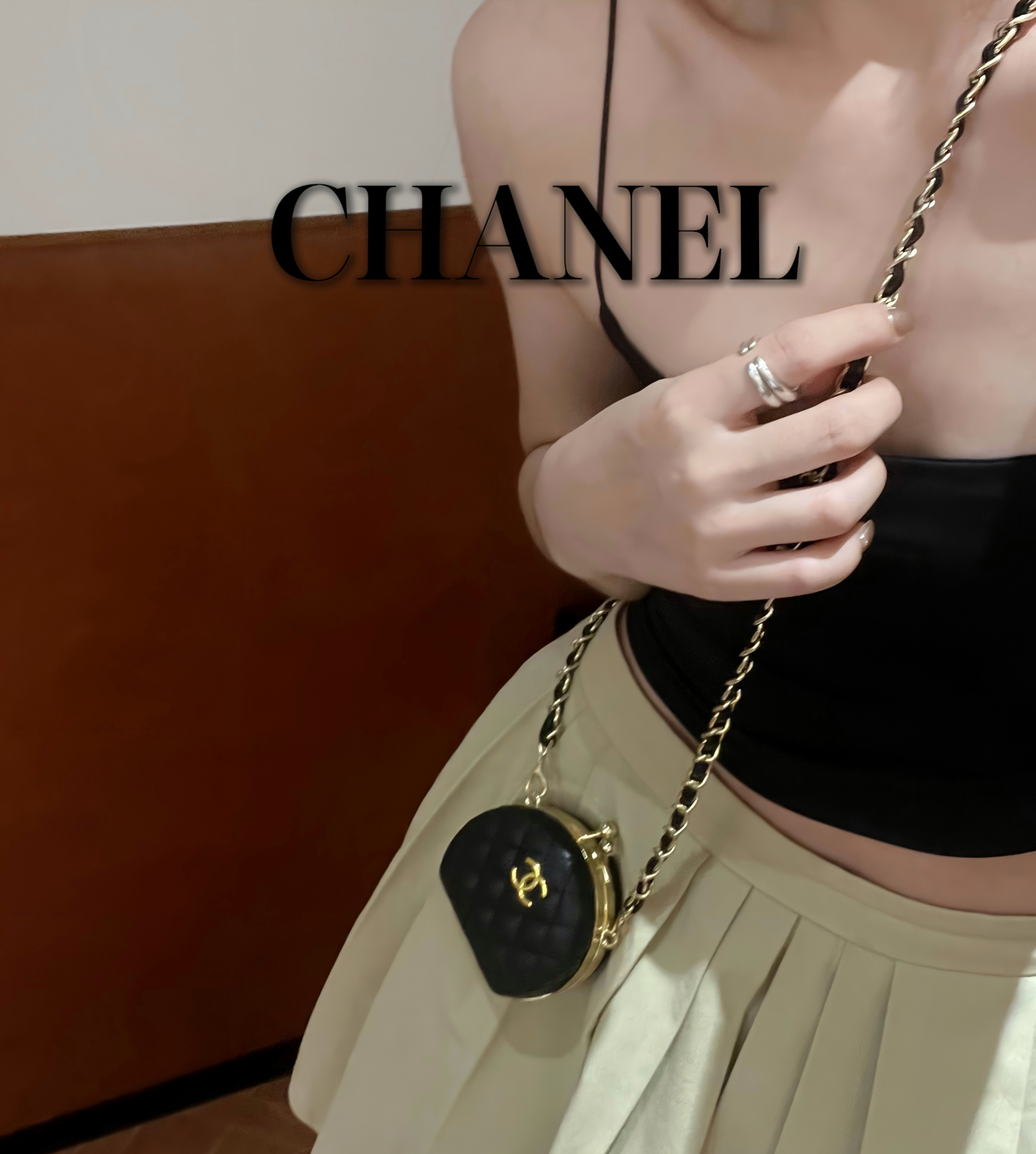 00025 $18 gallery