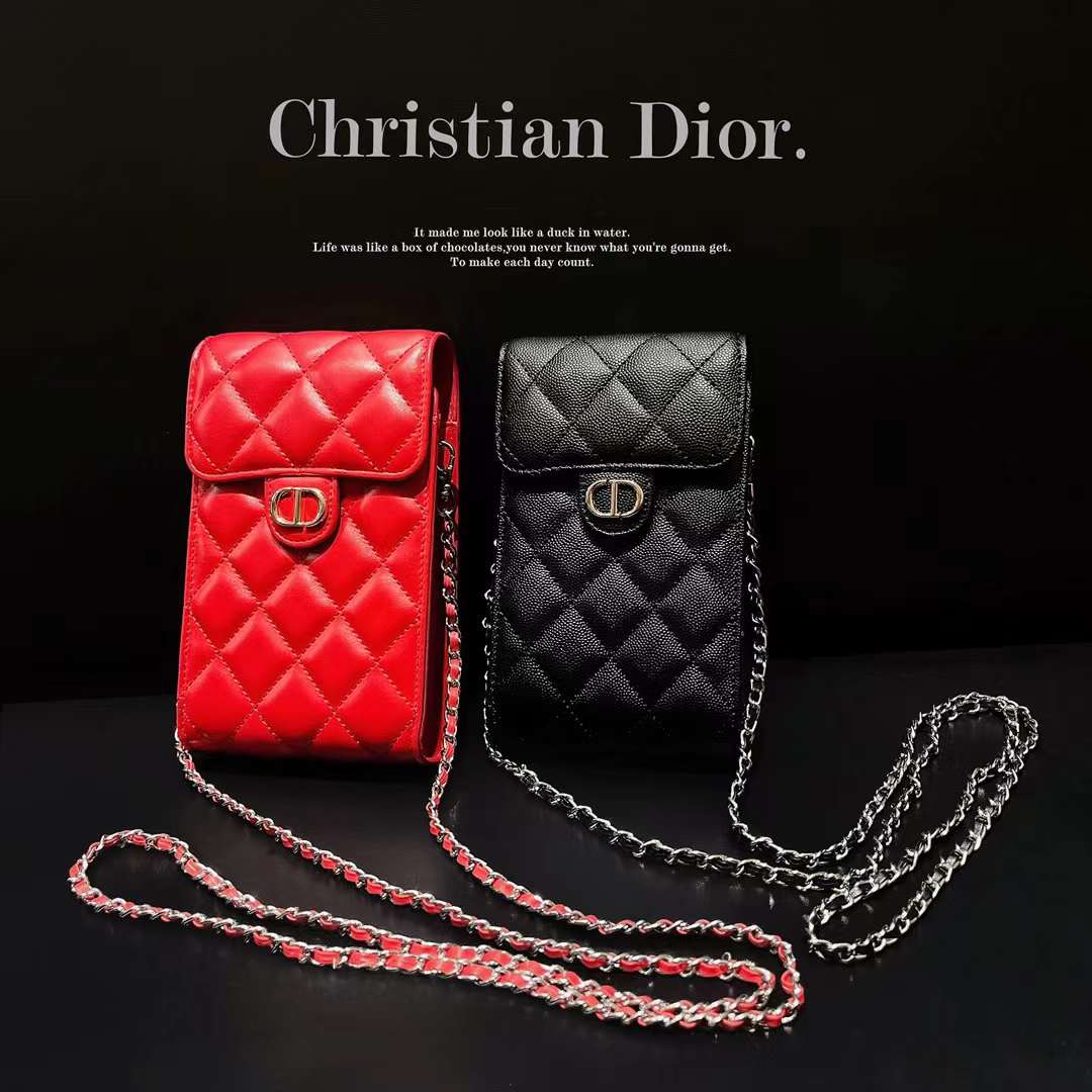 00026  $29 Dior gallery