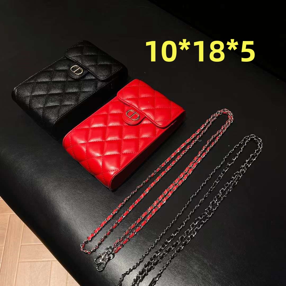 00026  $29 Dior gallery