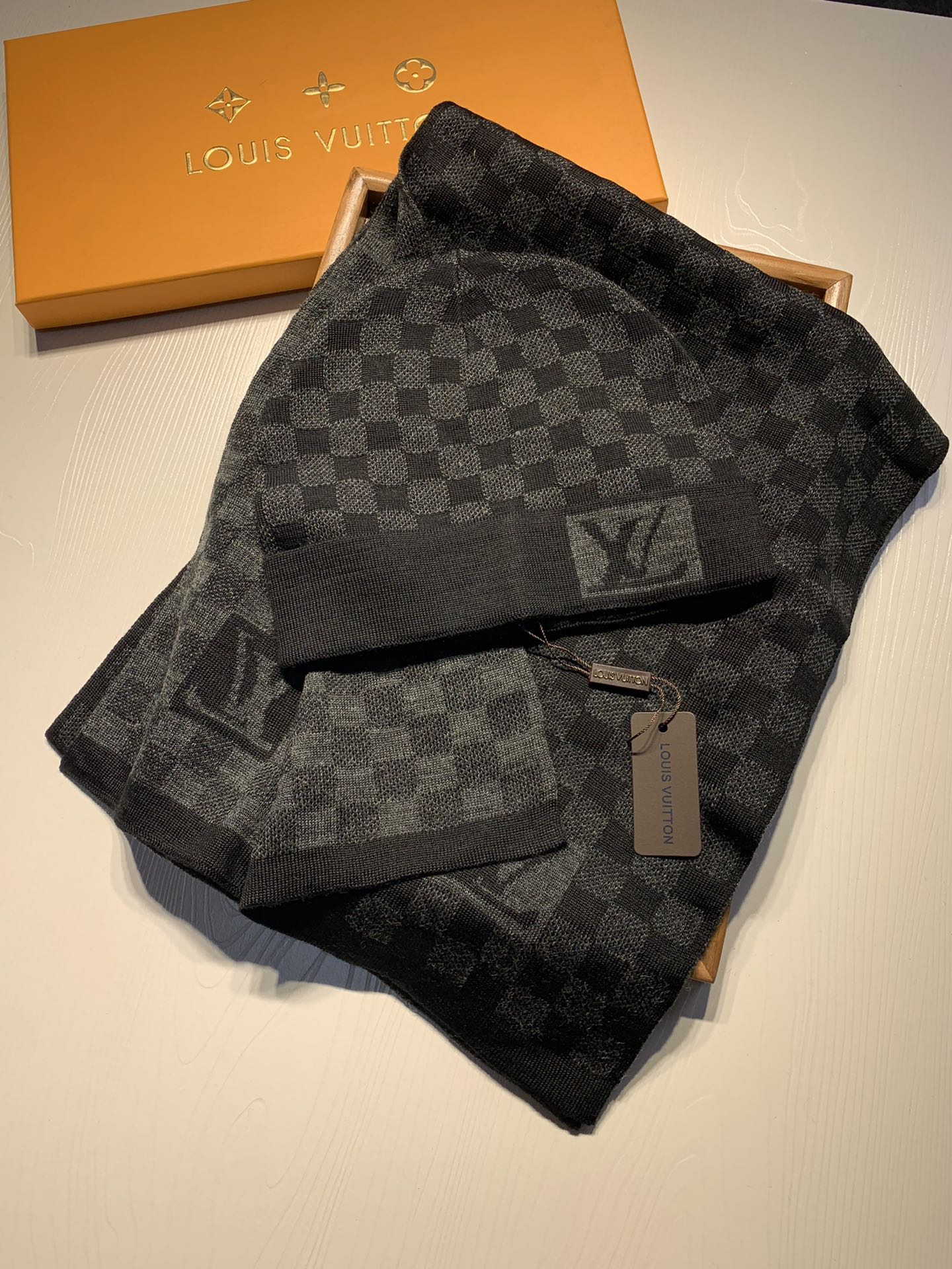 00028 $35 gallery