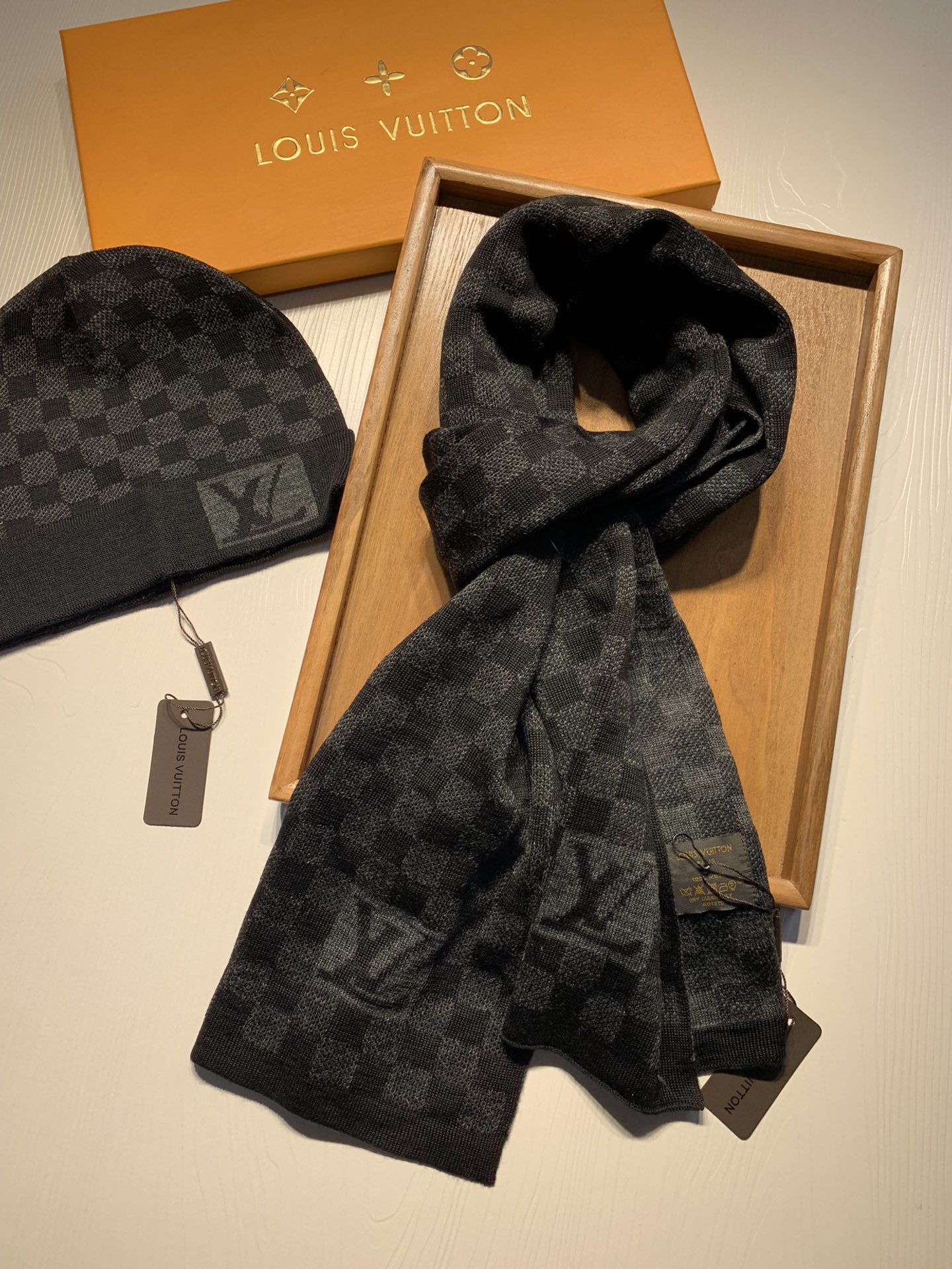 00028 $35 gallery