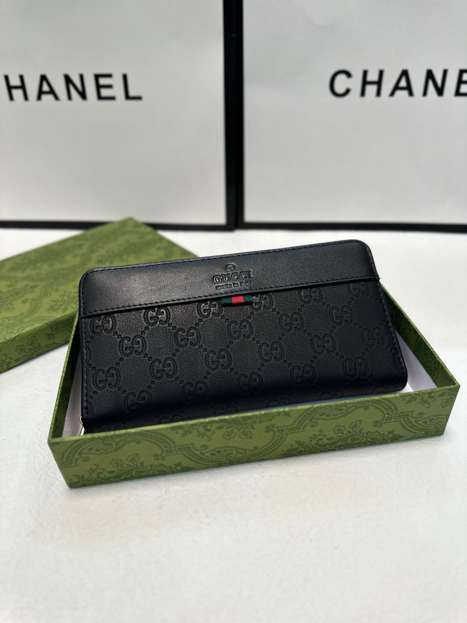 0019 40$ Gucci's new model gallery