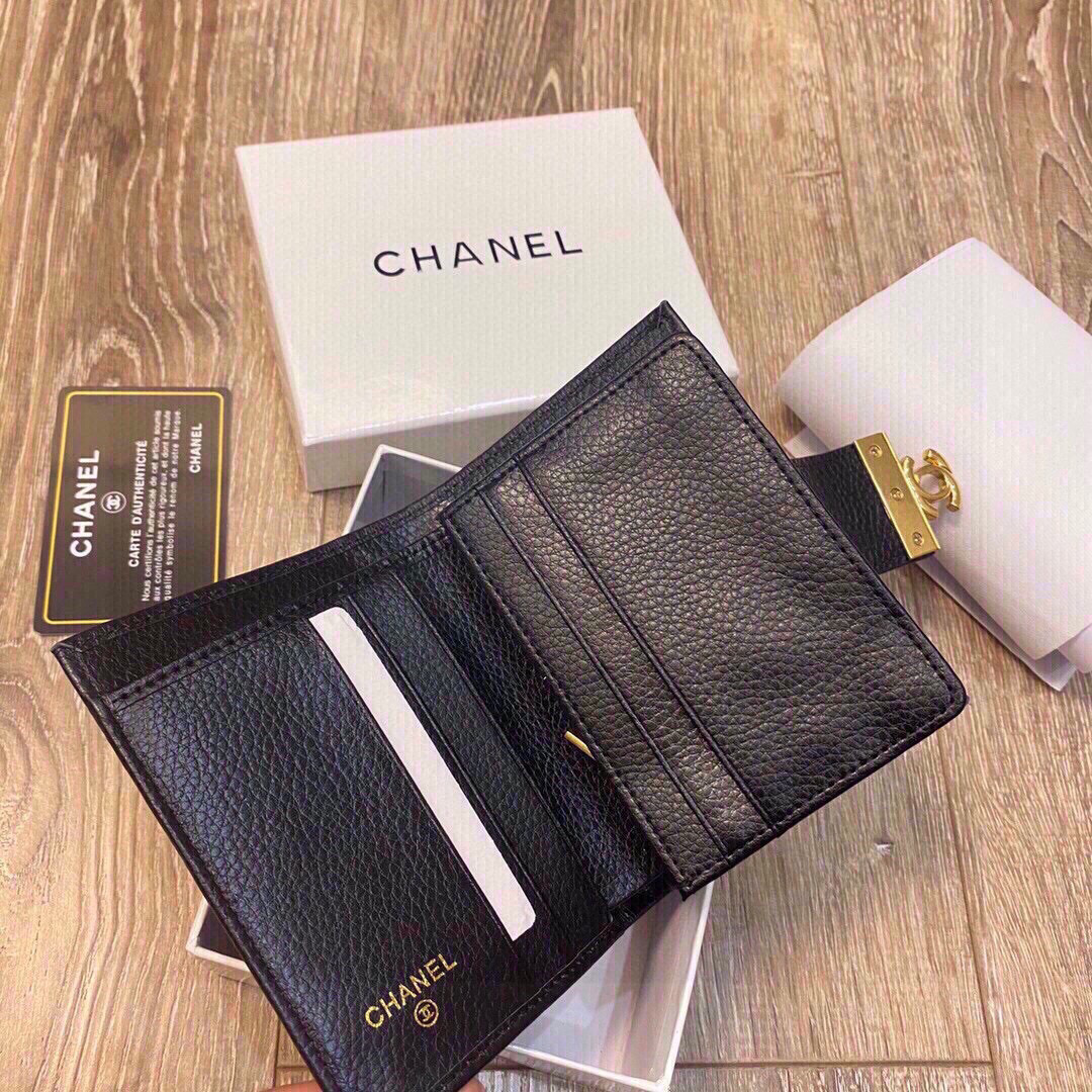 0020 38$ Chanel wallet gallery