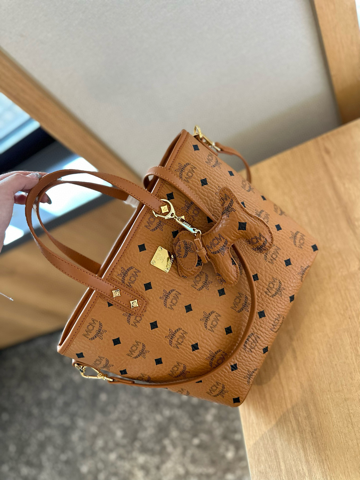 0036 68$ Mcm gallery