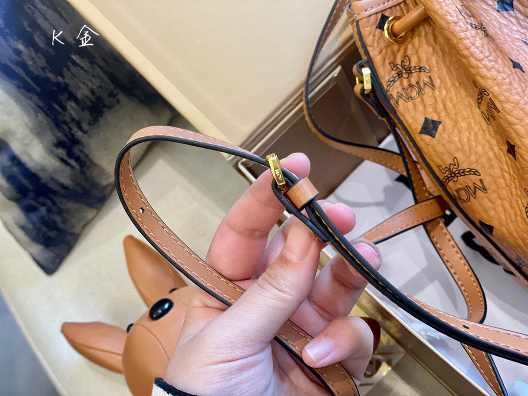 0037 68$ MCM gallery