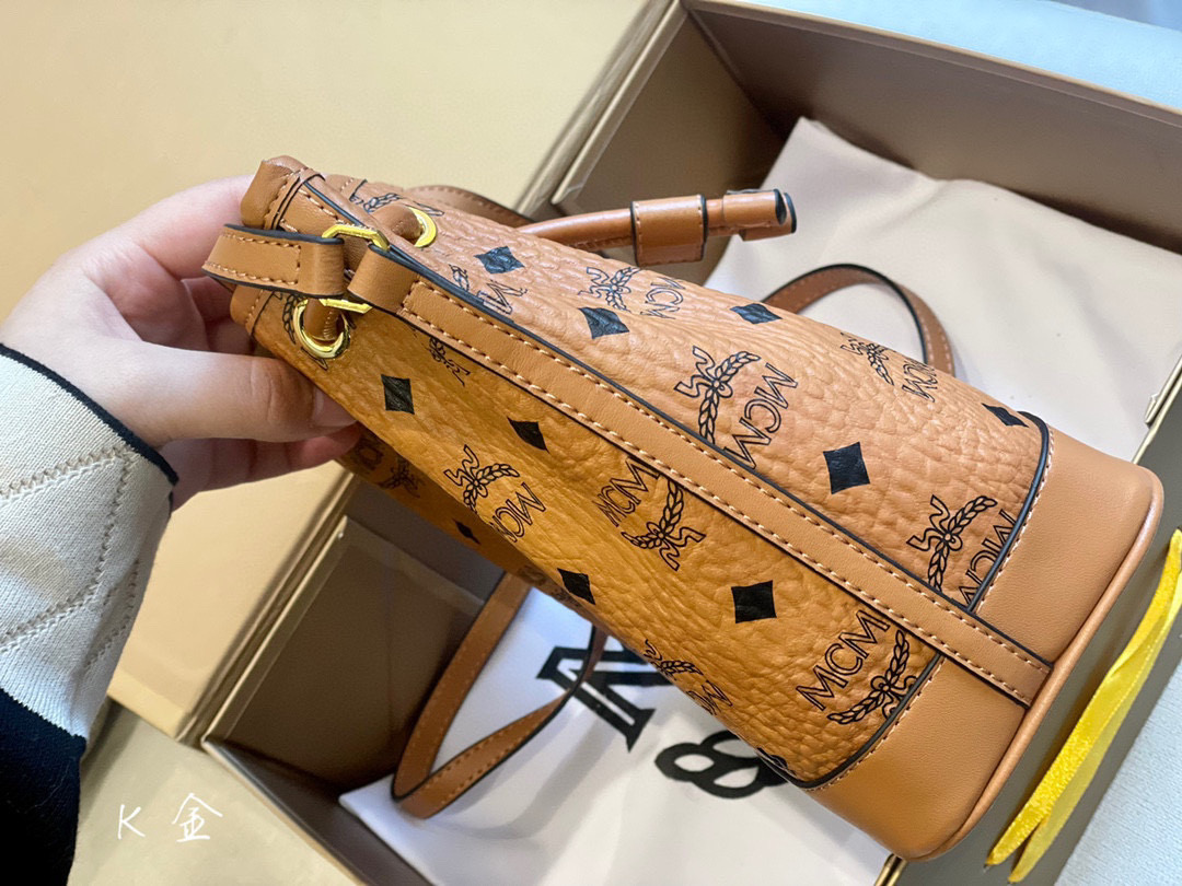0037 68$ MCM gallery