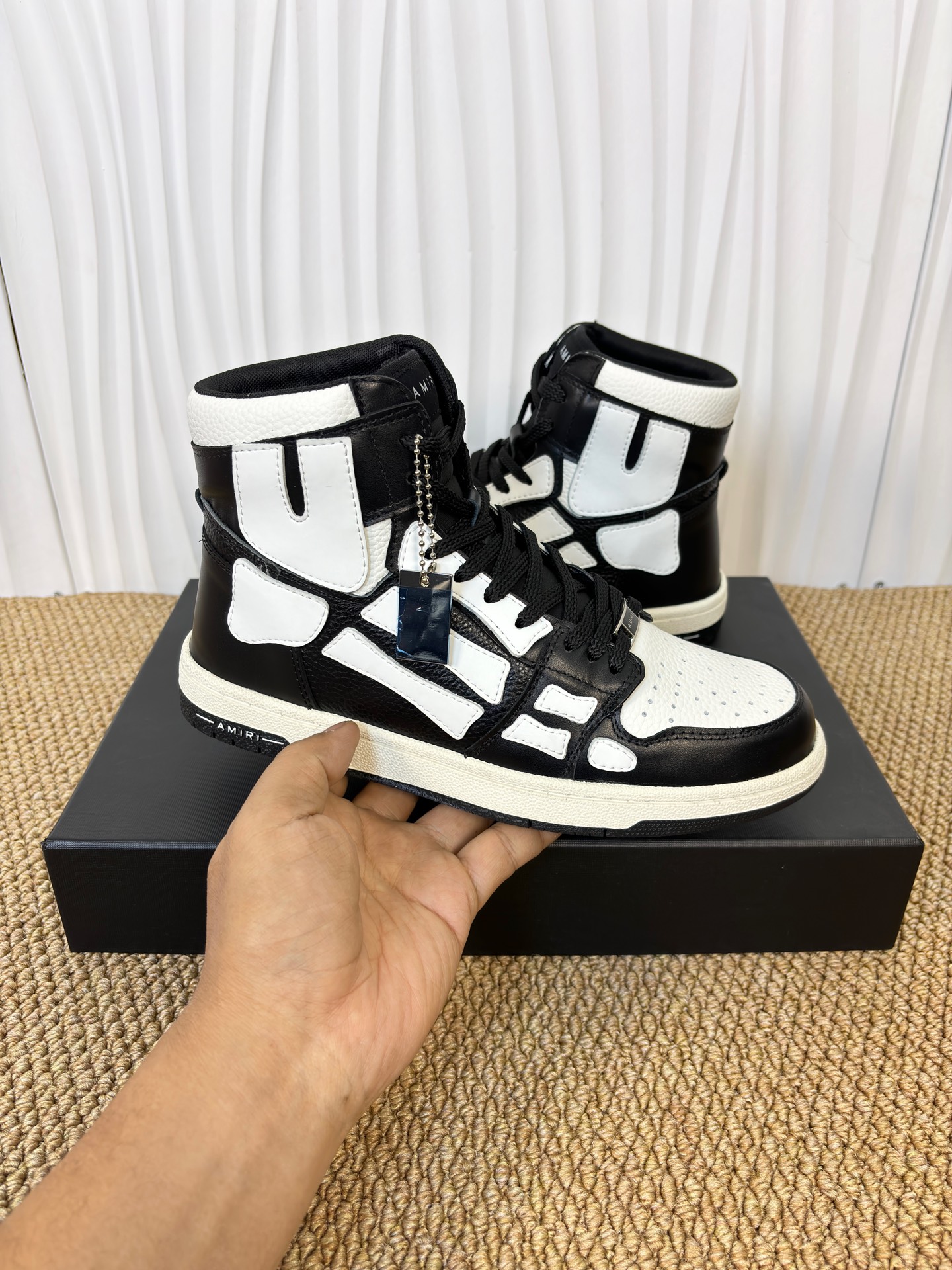0067  $108 gallery