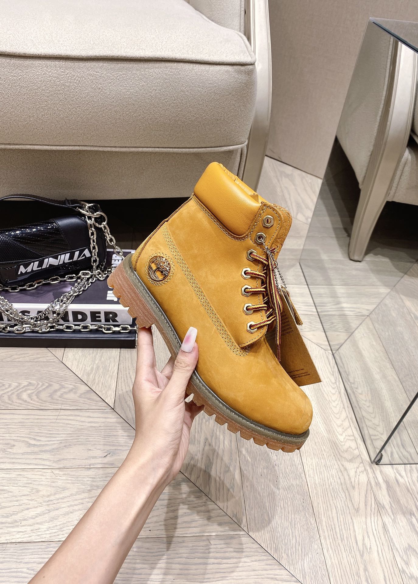 0068  $88 gallery