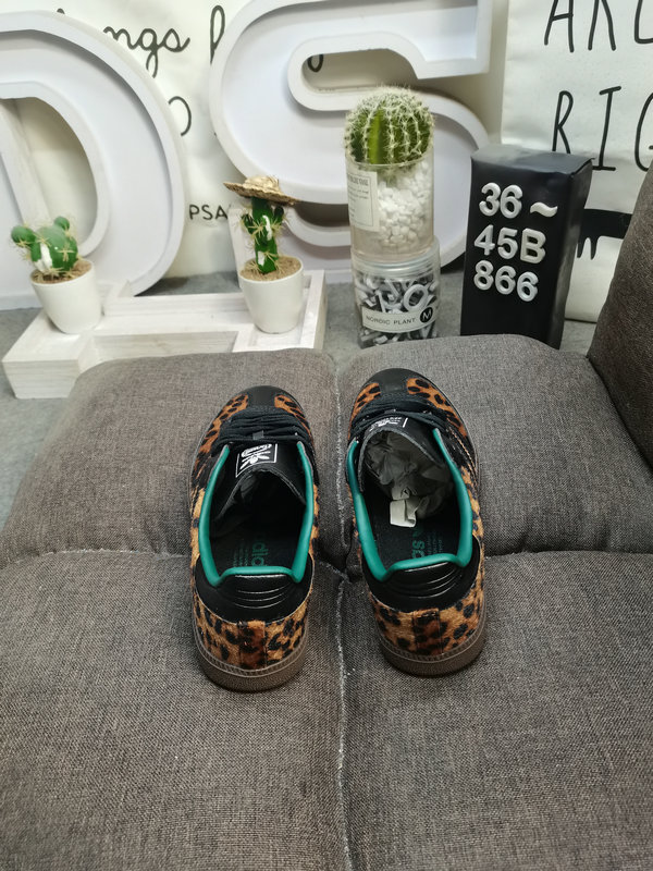 0093  $62 gallery