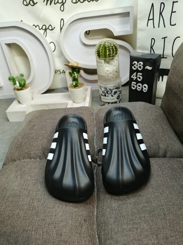 0094  $45 gallery