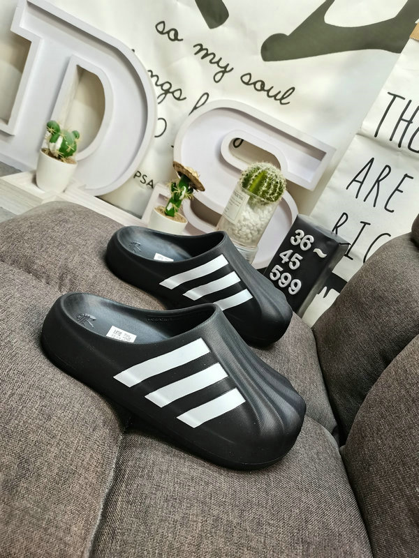 0094  $45 gallery