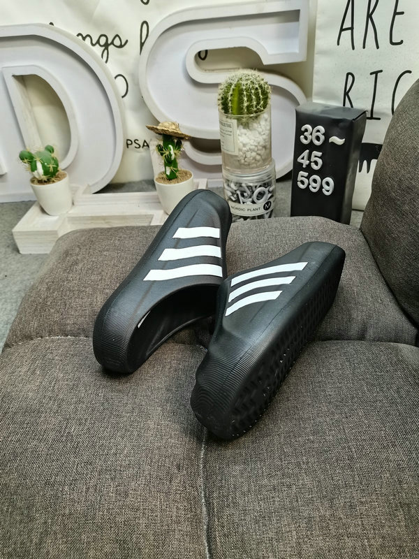 0094  $45 gallery