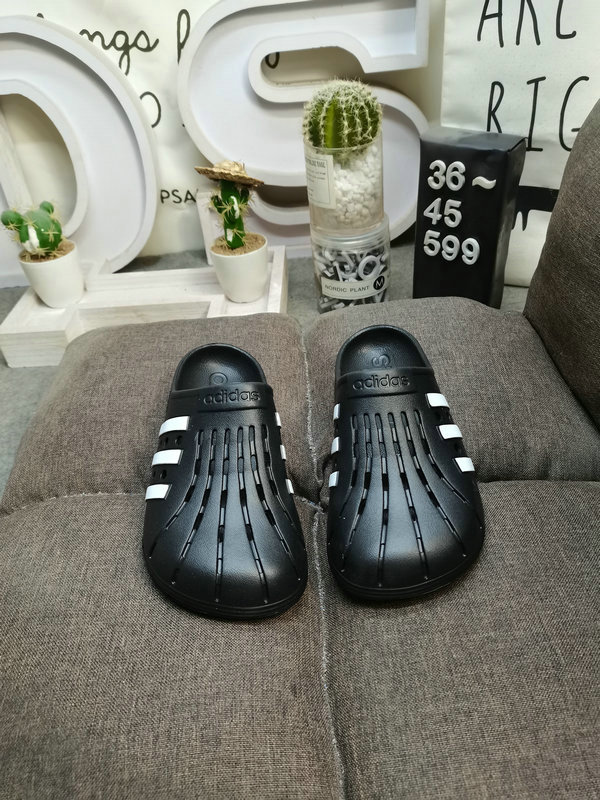 0095  $45 gallery