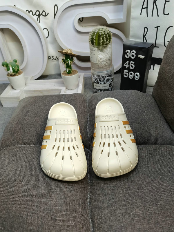 0095  $45 gallery