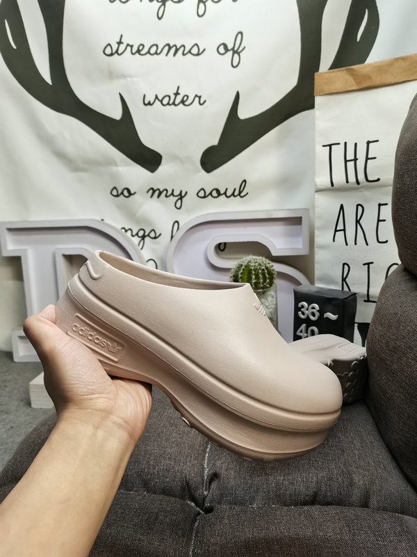 0097  $48 gallery