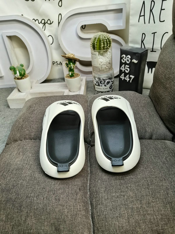 0098   $45 gallery