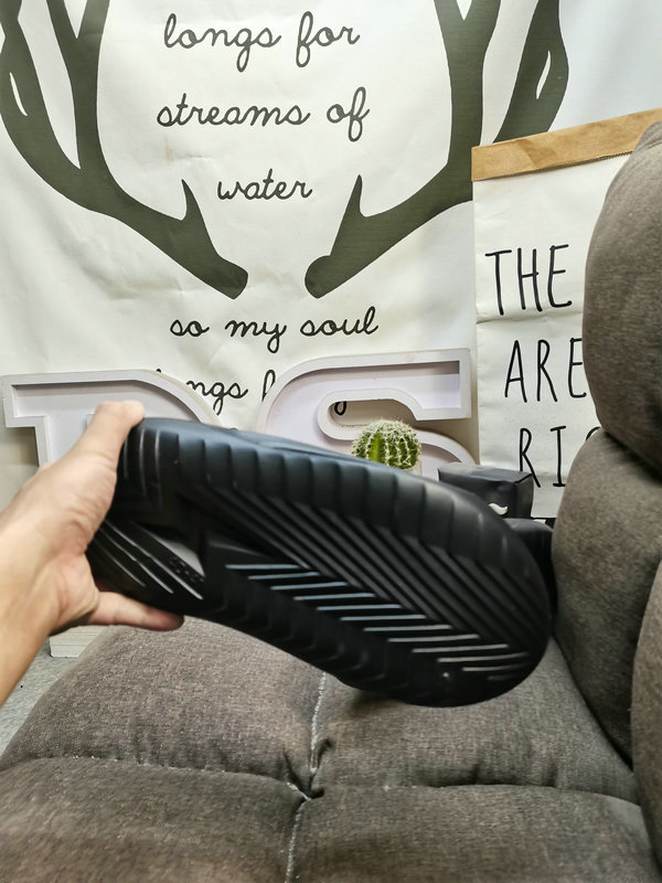0099 $45 gallery