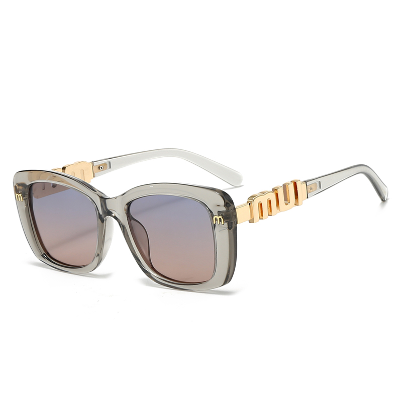 020、Miu Miu $25 gallery