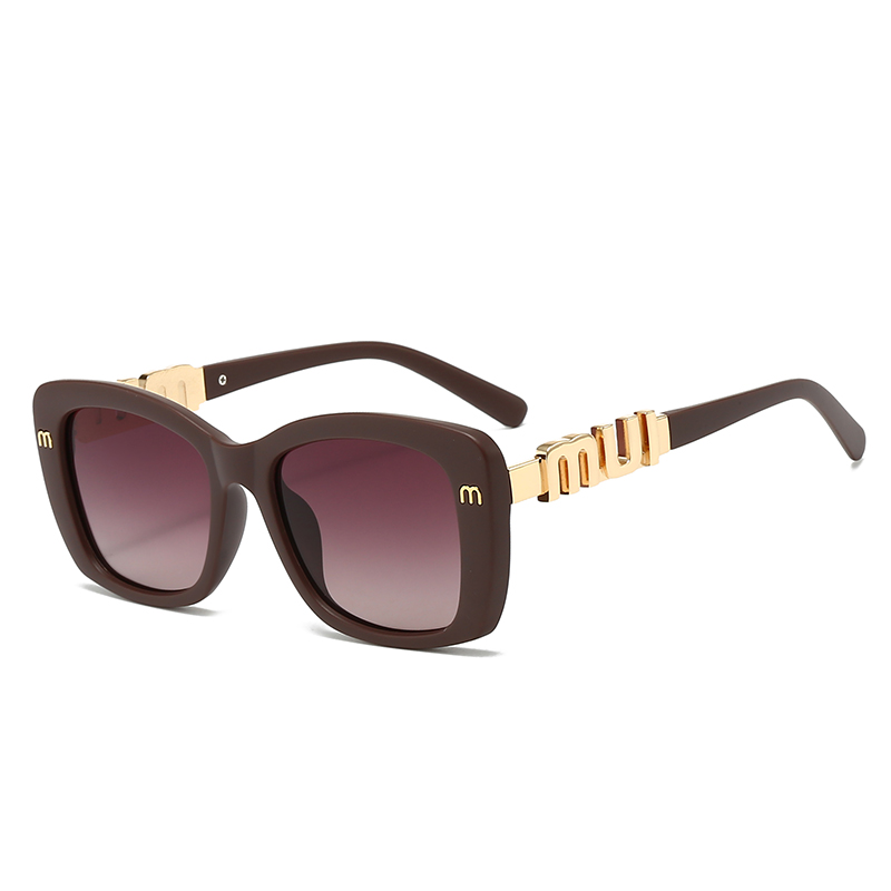 020、Miu Miu $25 gallery