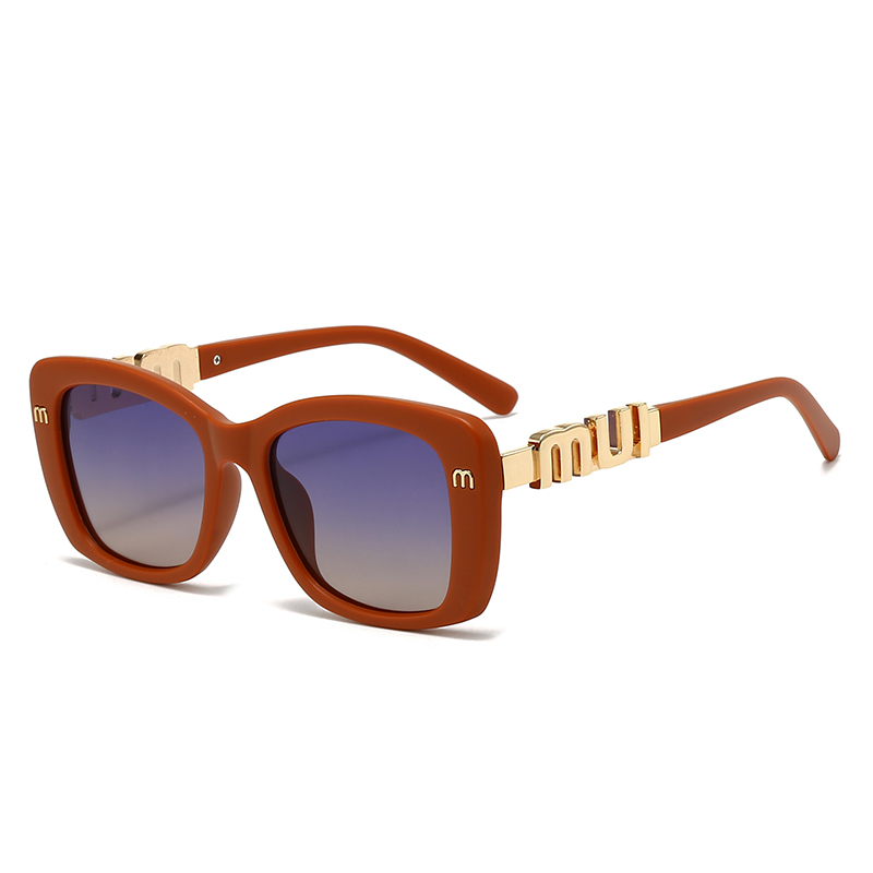 020、Miu Miu $25 gallery