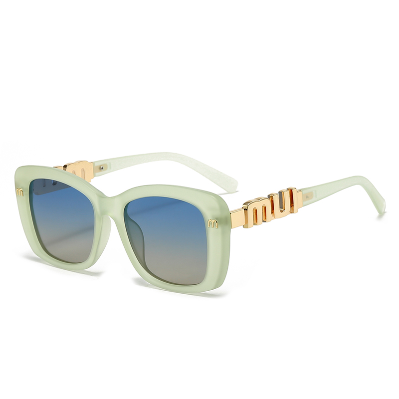 020、Miu Miu $25 gallery