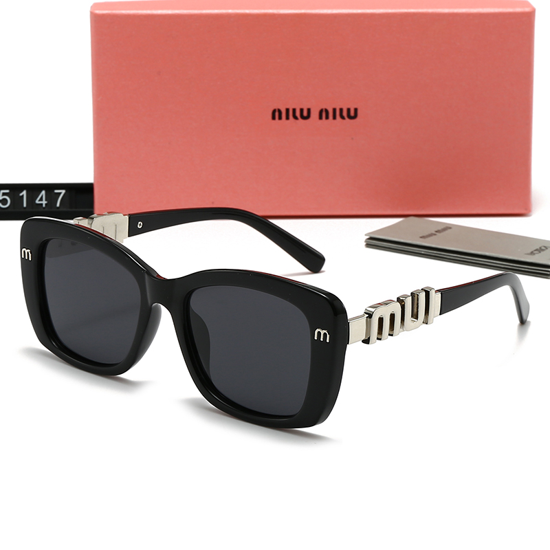 020、Miu Miu $25 gallery