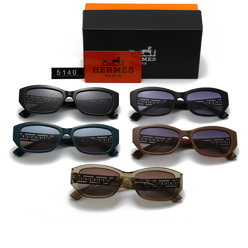 022 Hermès $25 gallery