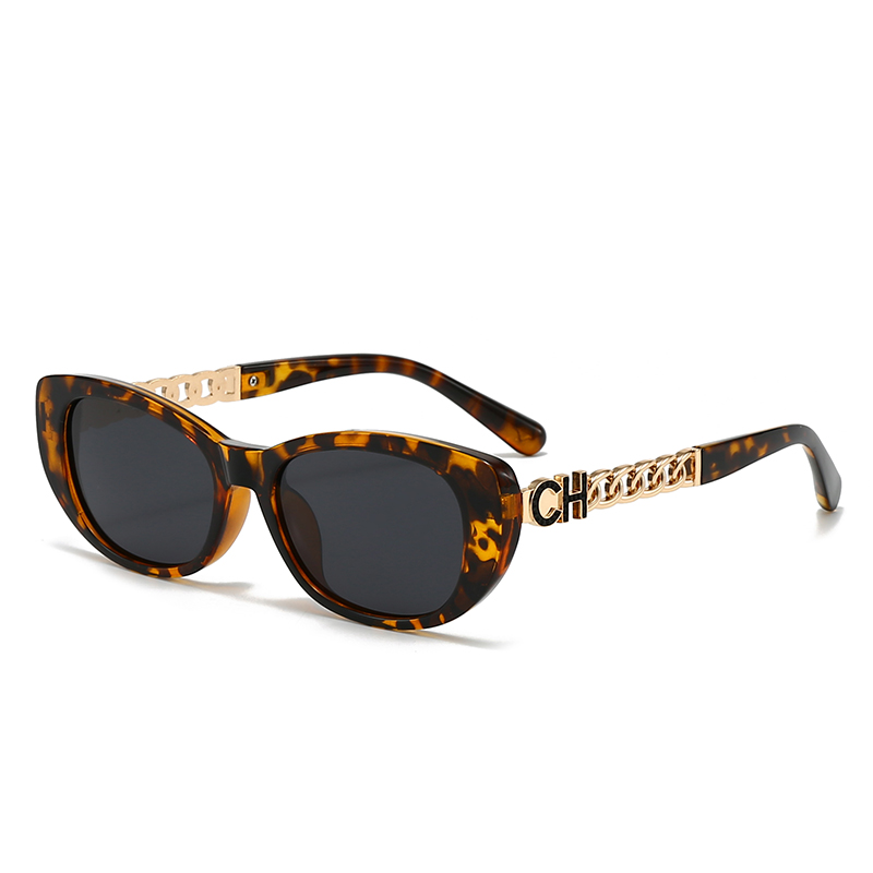 023 Chanel、$25 gallery