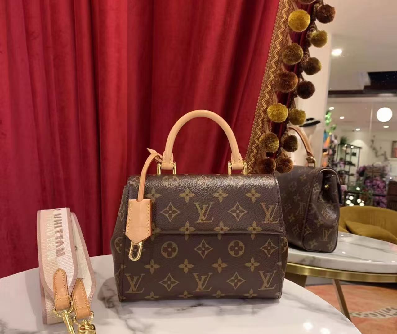 07701 $74 LV gallery
