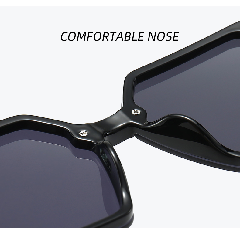 139 $25 Prada gallery