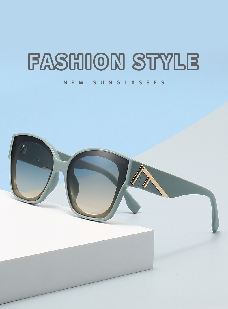 151 $25 Fendi gallery