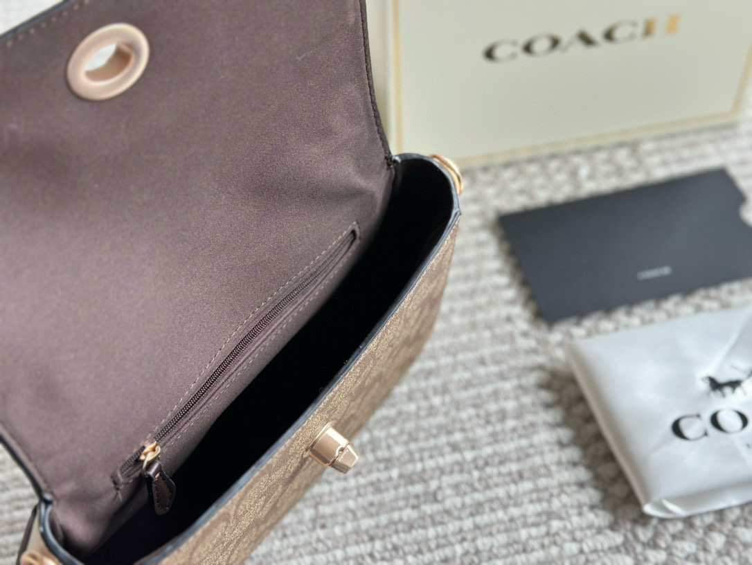 177 coach $76 gallery