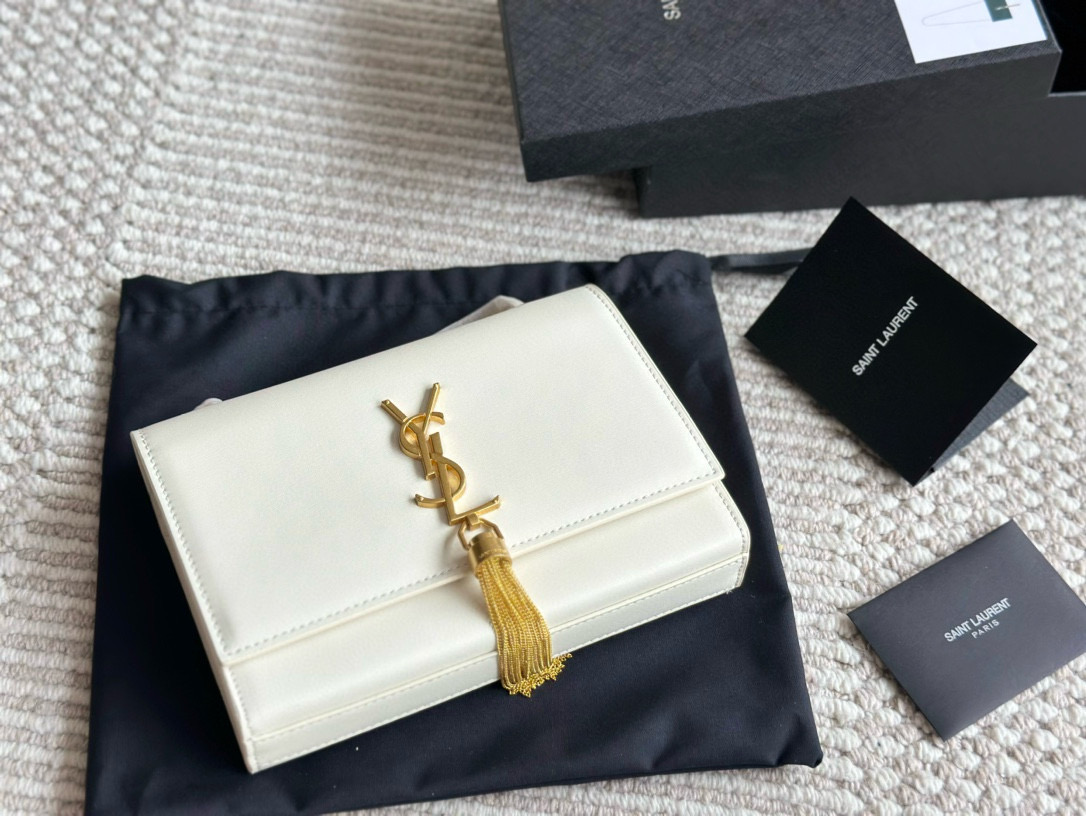 183 Kate $76 gallery