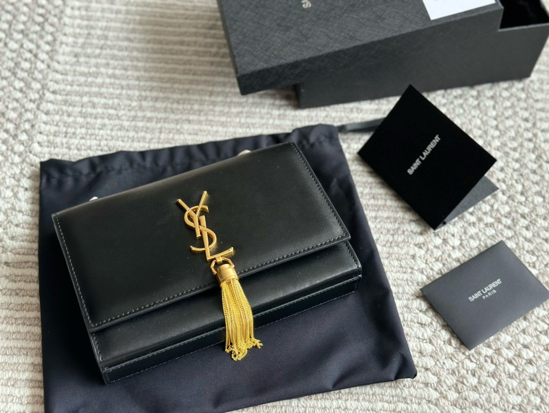 183 Kate $76 gallery