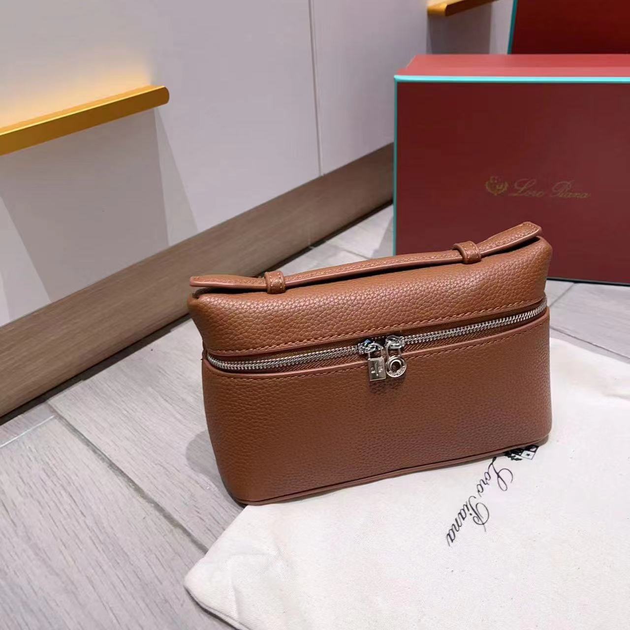 200 LP GIGI $50 gallery
