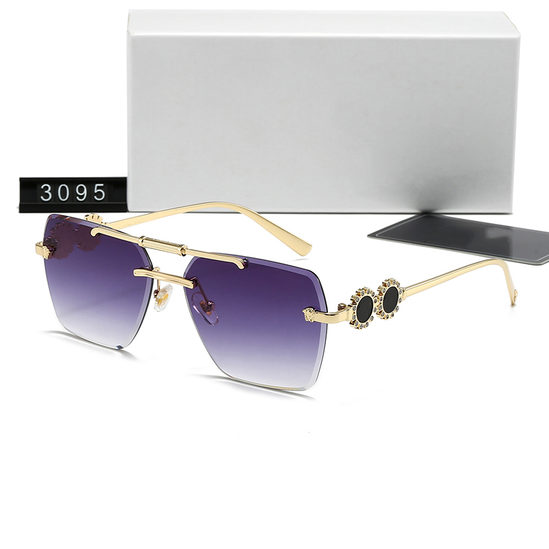 20010 Versace $25 gallery