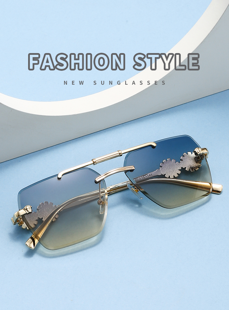 20010 Versace $25 gallery