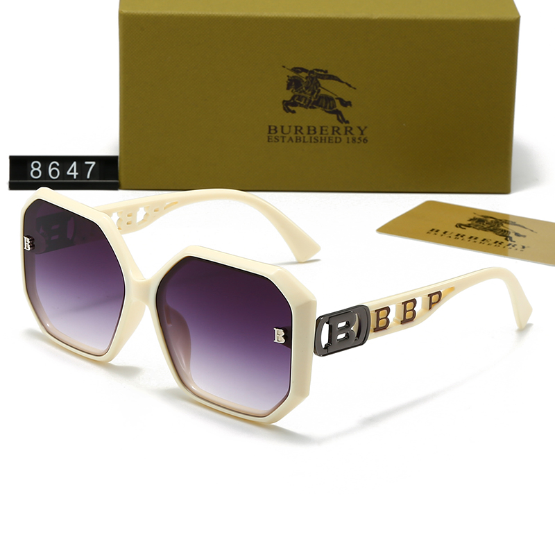 20015 Burberry $25 gallery