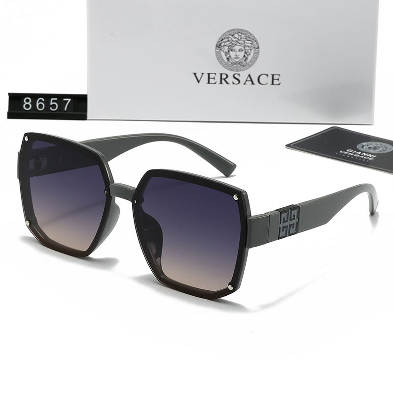 20017 Versace $25 gallery