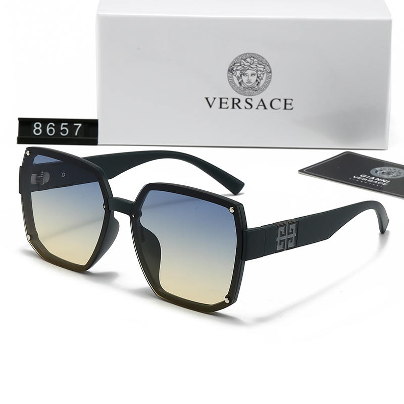 20017 Versace $25 gallery