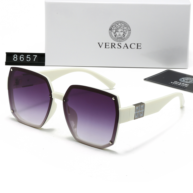 20017 Versace $25 gallery