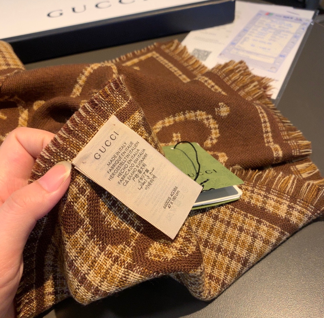 20023 scarf GUCCI  $27 gallery