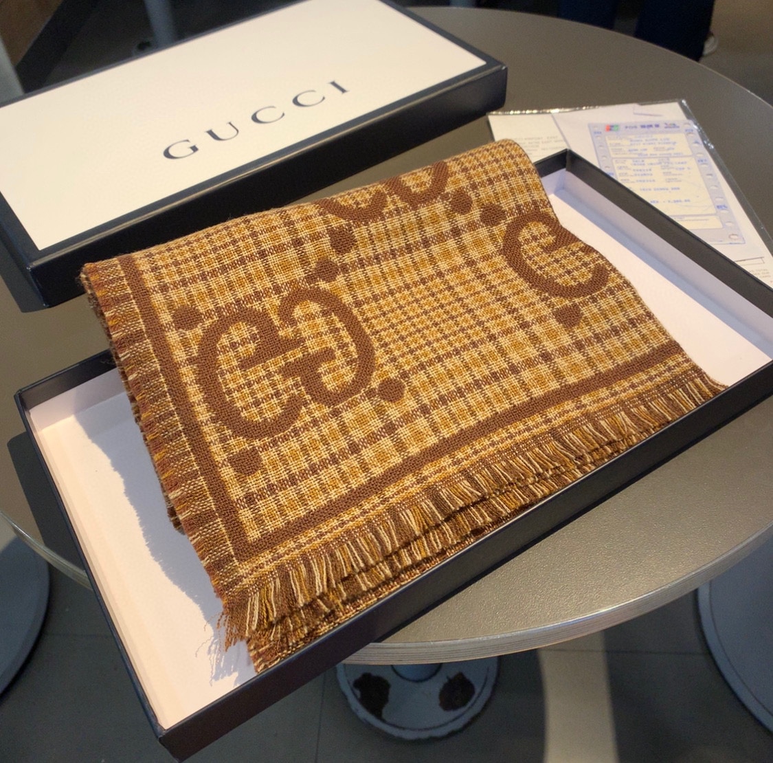 20023 scarf GUCCI  $27 gallery