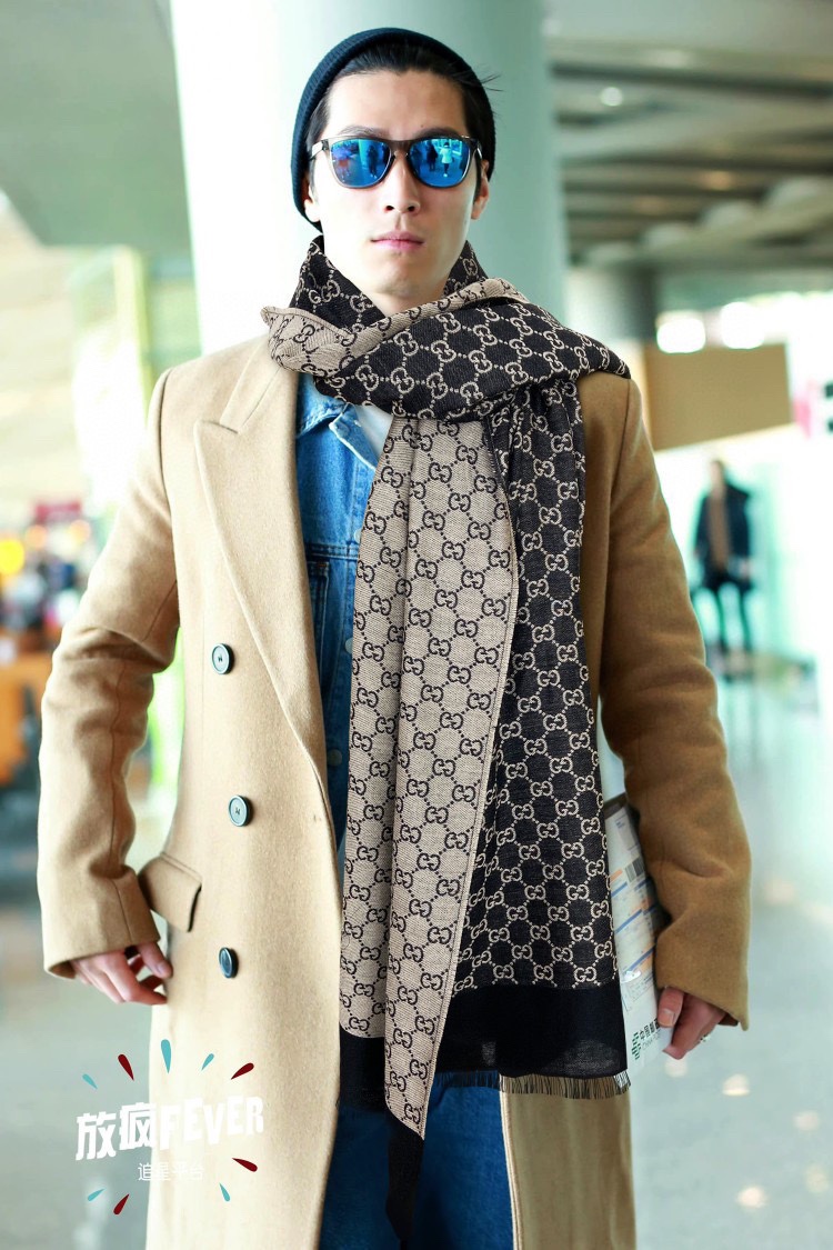 20027 scarf GUCCI  $27 gallery