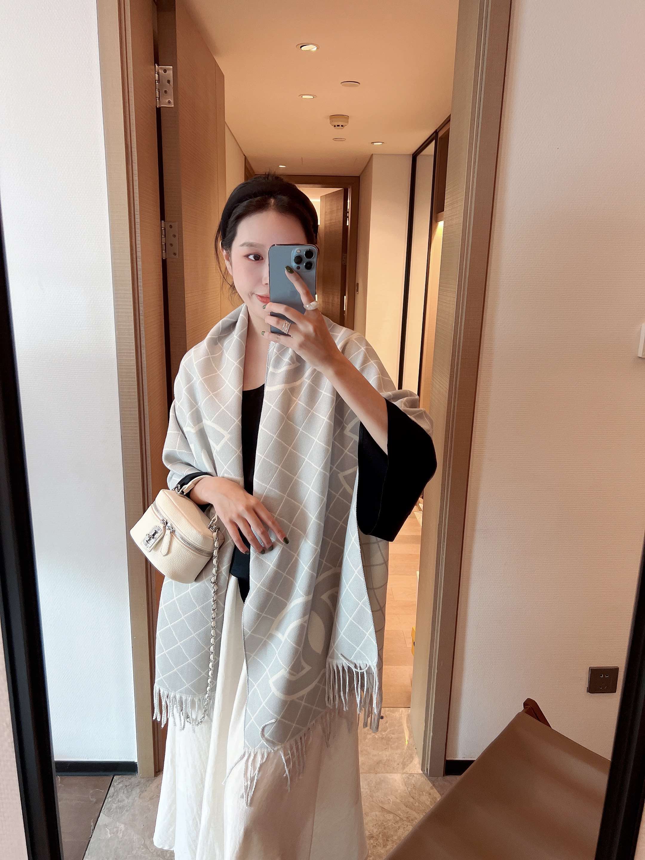 20028 Chanel scarf $27 gallery