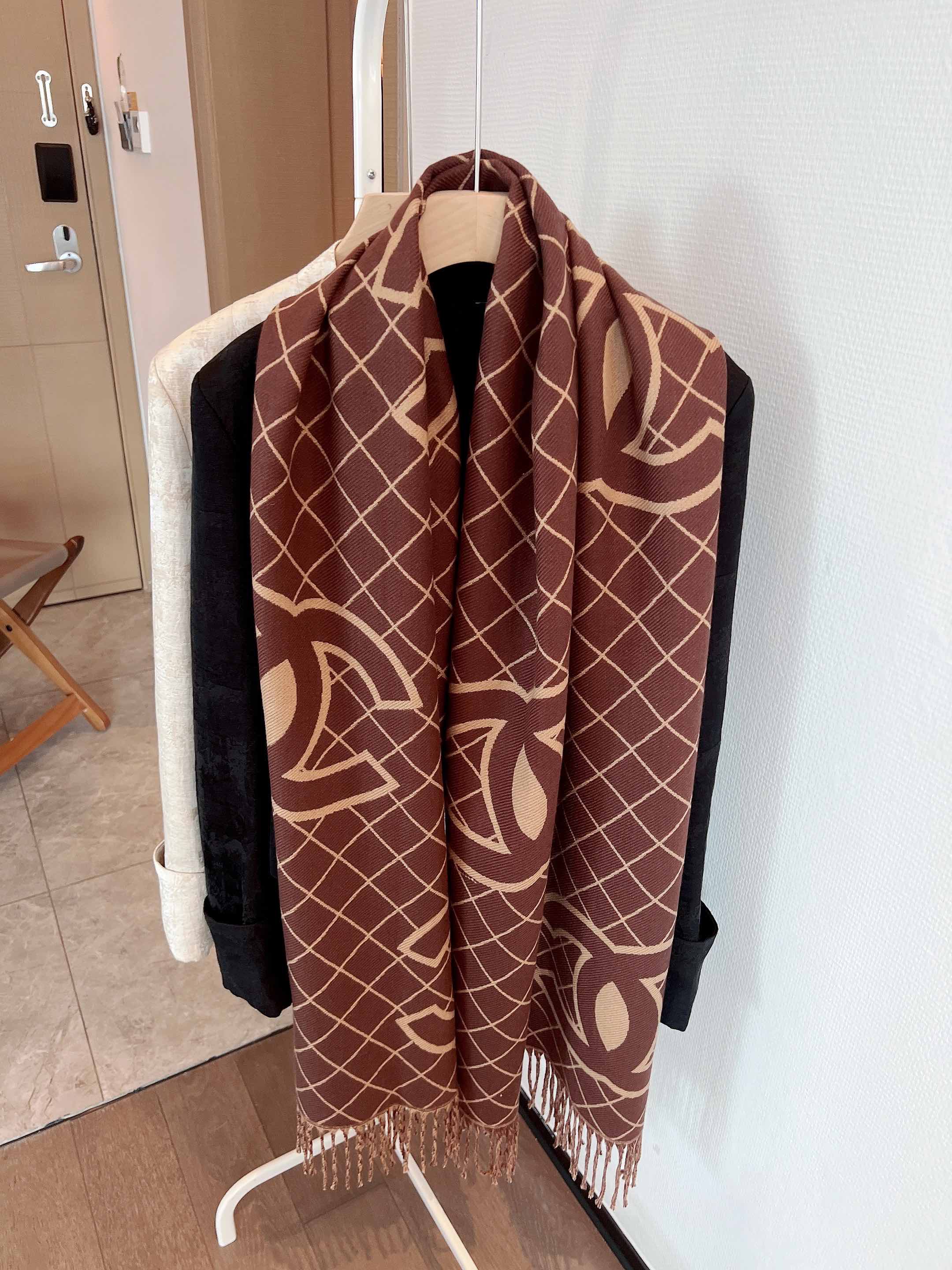 20028 Chanel scarf $27 gallery